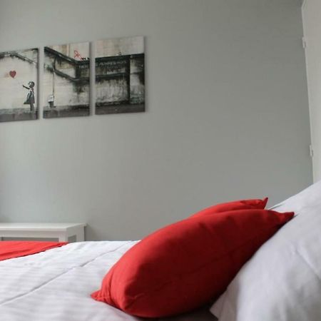 Le Petit Velotte - Un Cocon En Coeur De Ville Apartamento Montbéliard Exterior foto
