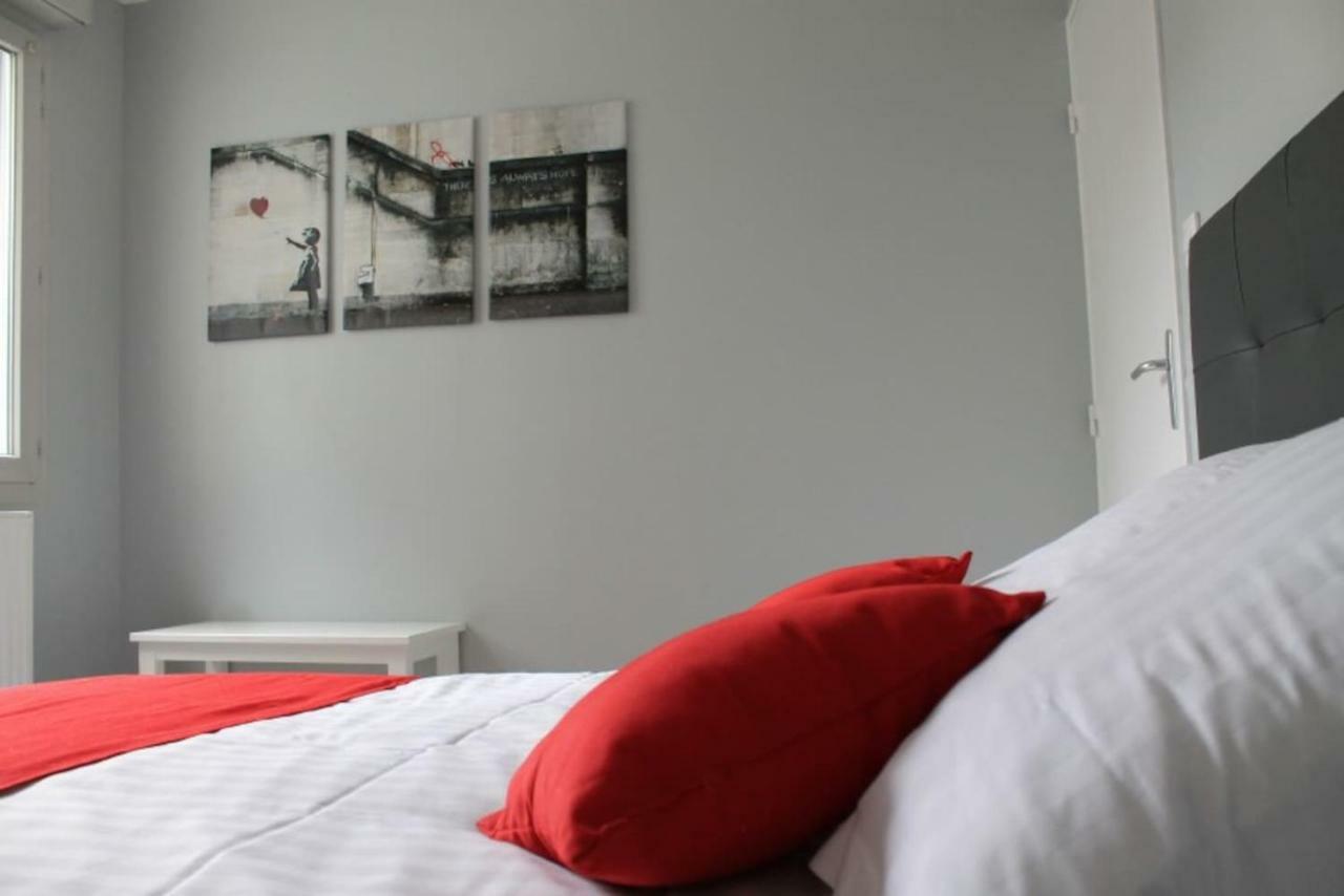 Le Petit Velotte - Un Cocon En Coeur De Ville Apartamento Montbéliard Exterior foto